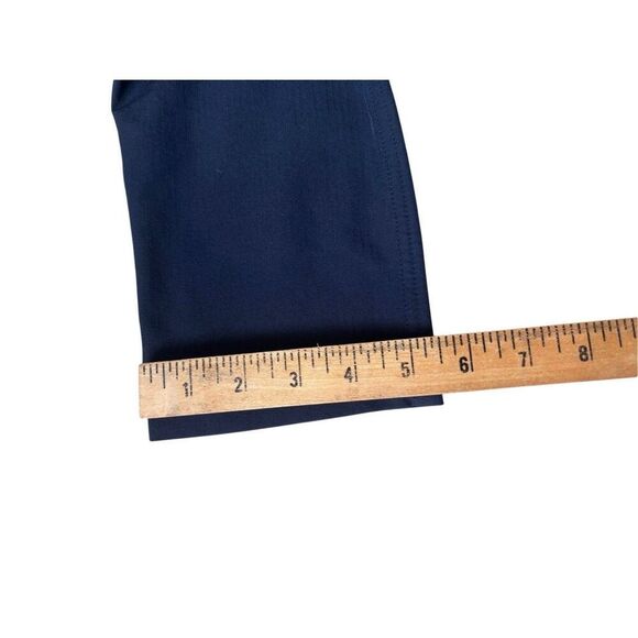 Lululemon Navy Blue Pants estimated size 6 to 8 - Picture 16 of 16